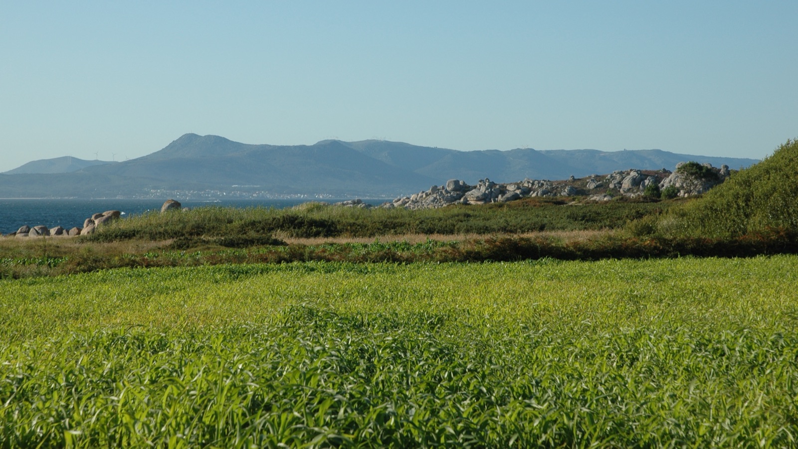 O Grove peninsula overlooking the Ría de Arousa