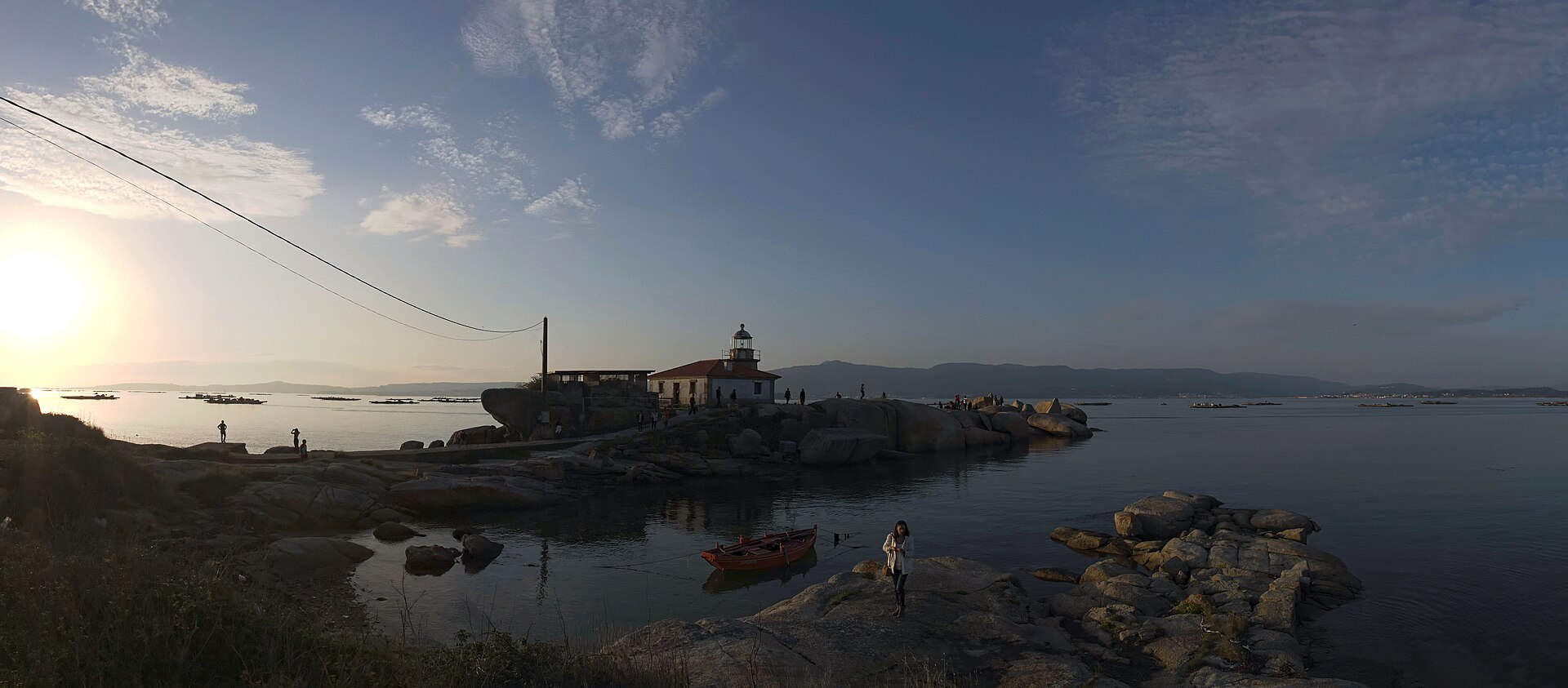 Le phare de Punta Cabalo, sur l'Illa de Arousa, l'une des escales classiques de nos sorties